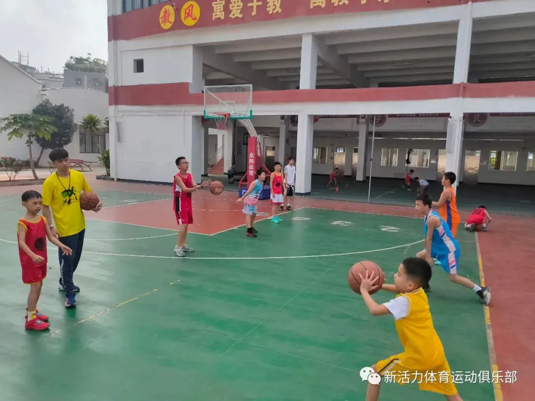 儿童篮球兴趣班冬训的训练目标是什么?_1